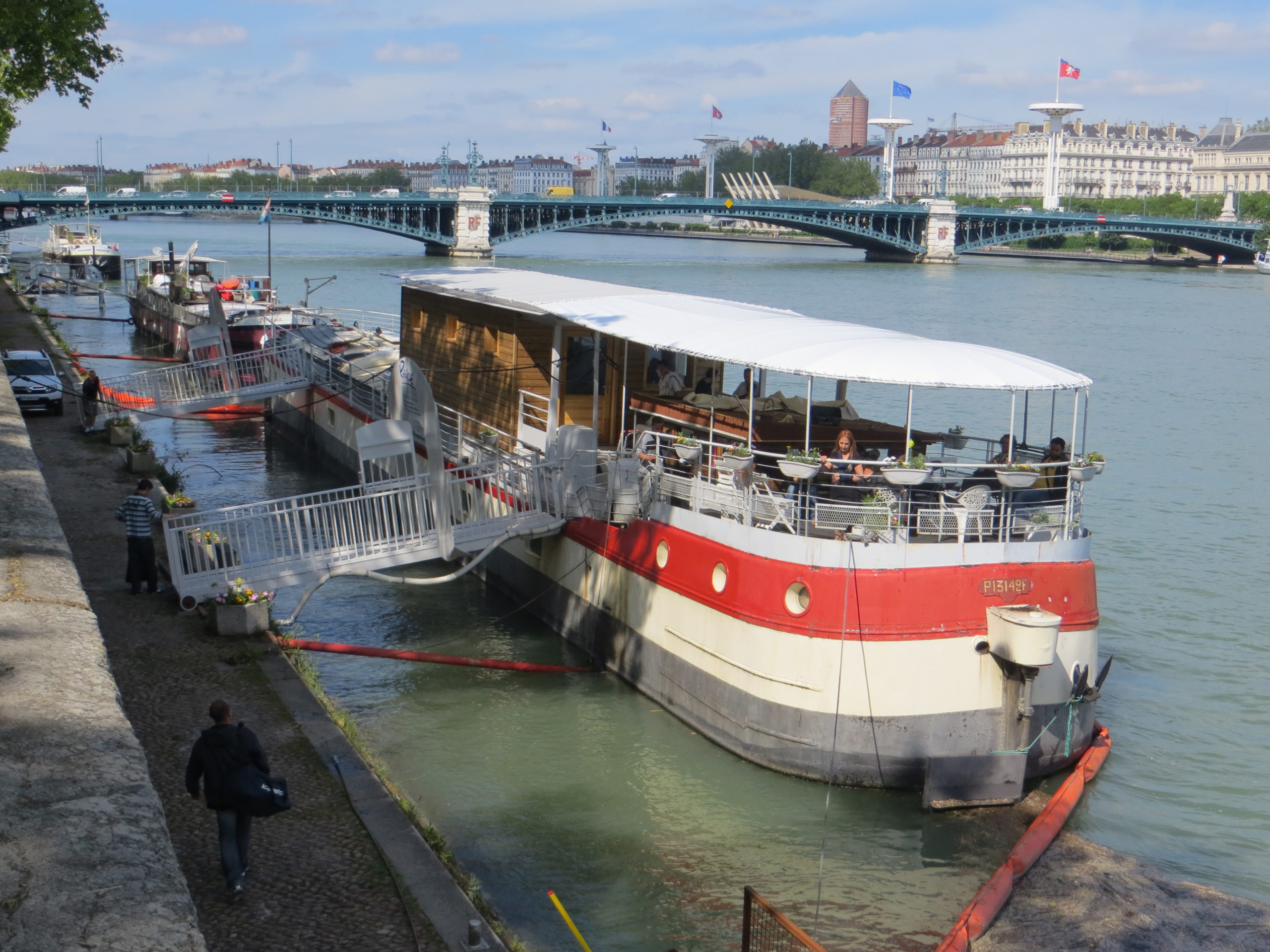 PÉNICHE ACCUEIL